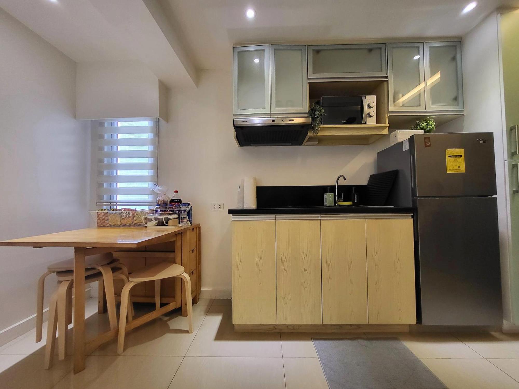 Muggle Stay Guest House - Bonifacio Global City Taguig マニラ市 エクステリア 写真