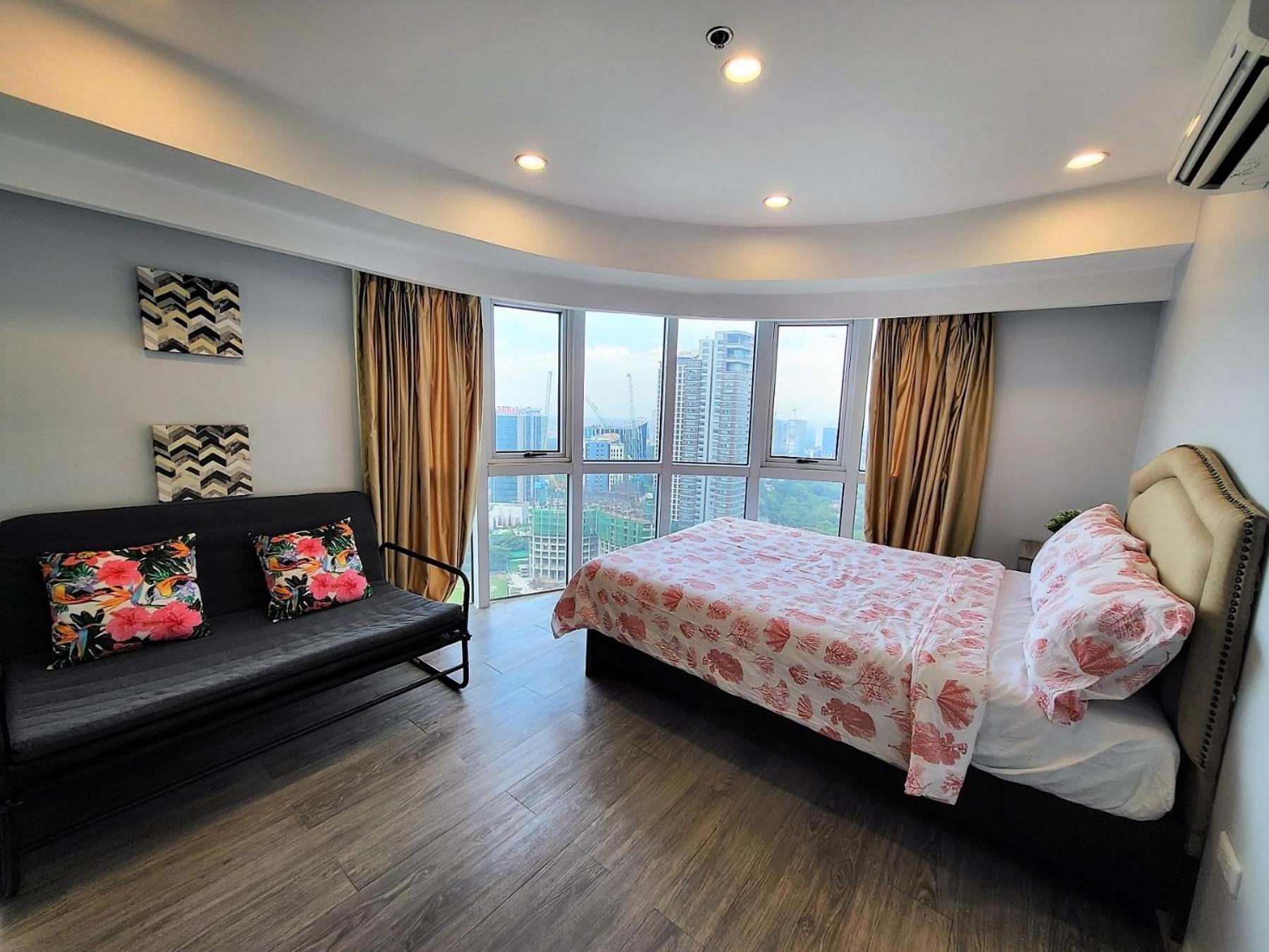 Muggle Stay Guest House - Bonifacio Global City Taguig マニラ市 エクステリア 写真